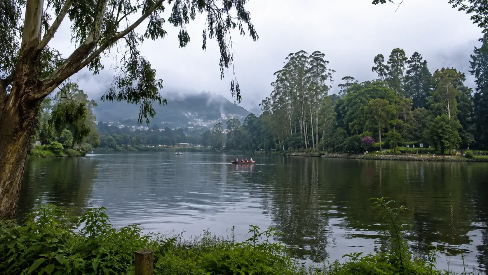 Scenic view of Kodaikanal Lake, a popular tourist attraction in Kodaikanal